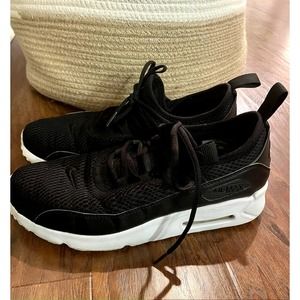 Nike Airmax 90 Black White Mesh Sneakers Size 7Y (Women's 8.5)